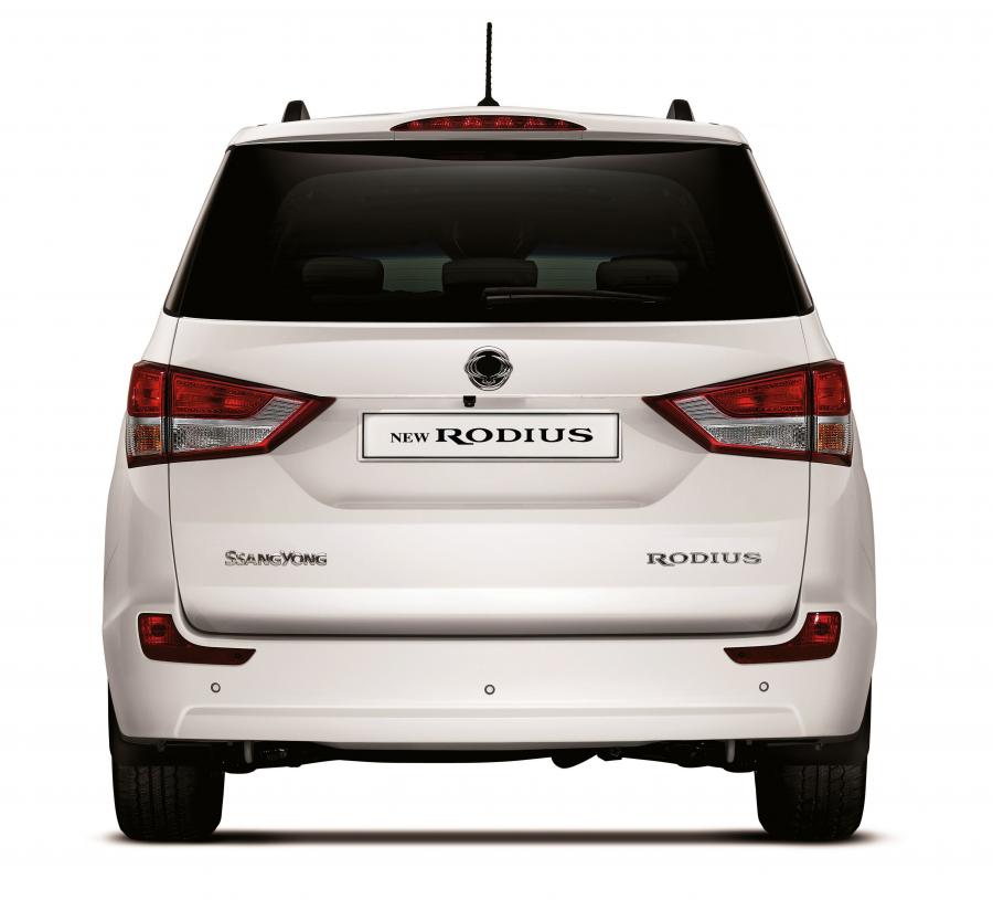  SsangYong Rodius 2018 года  (EU) (фото 10 из 10)